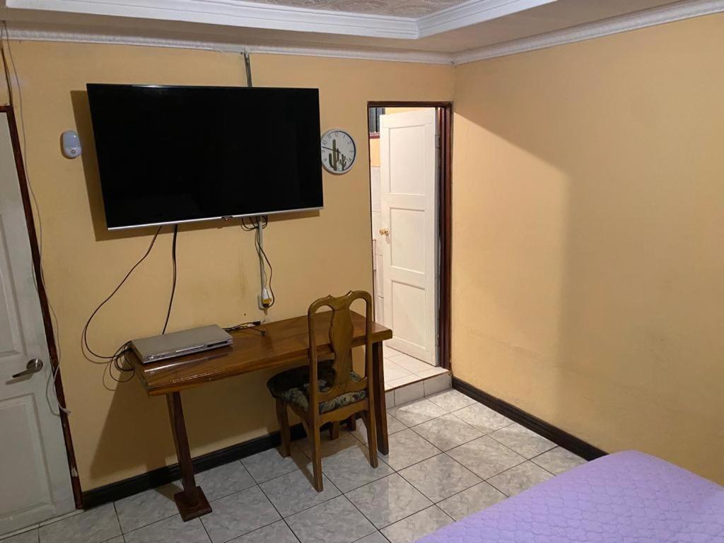 Apartament Casa Lupita Alajuela Zewnętrze zdjęcie
